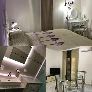 polly.hotelitalianriviera.com/