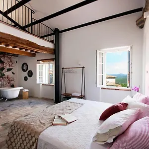 La Via Dell'oliviera Farm stay