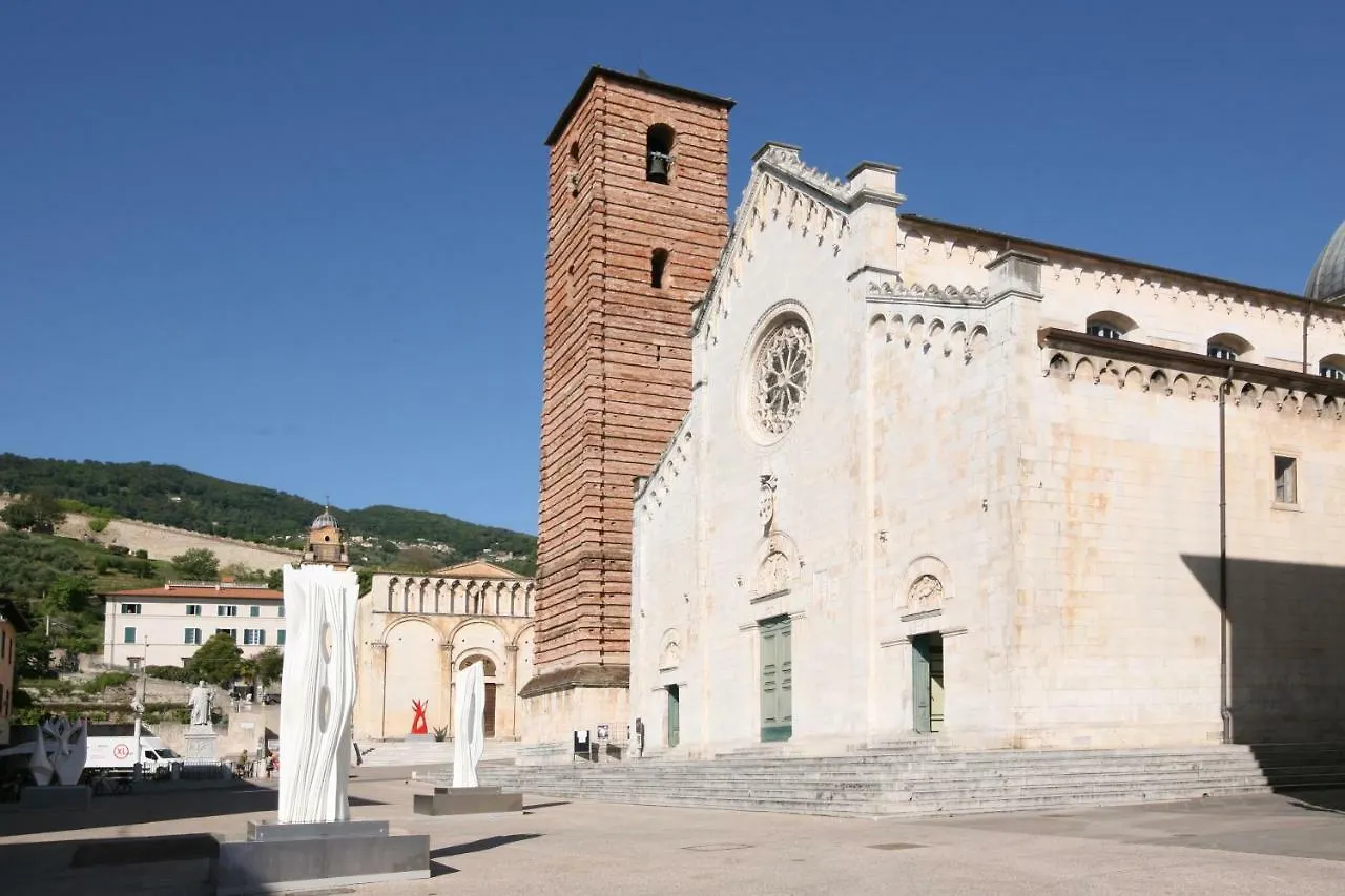 Apartment La Piccola Atene Centro Storico Pietrasanta