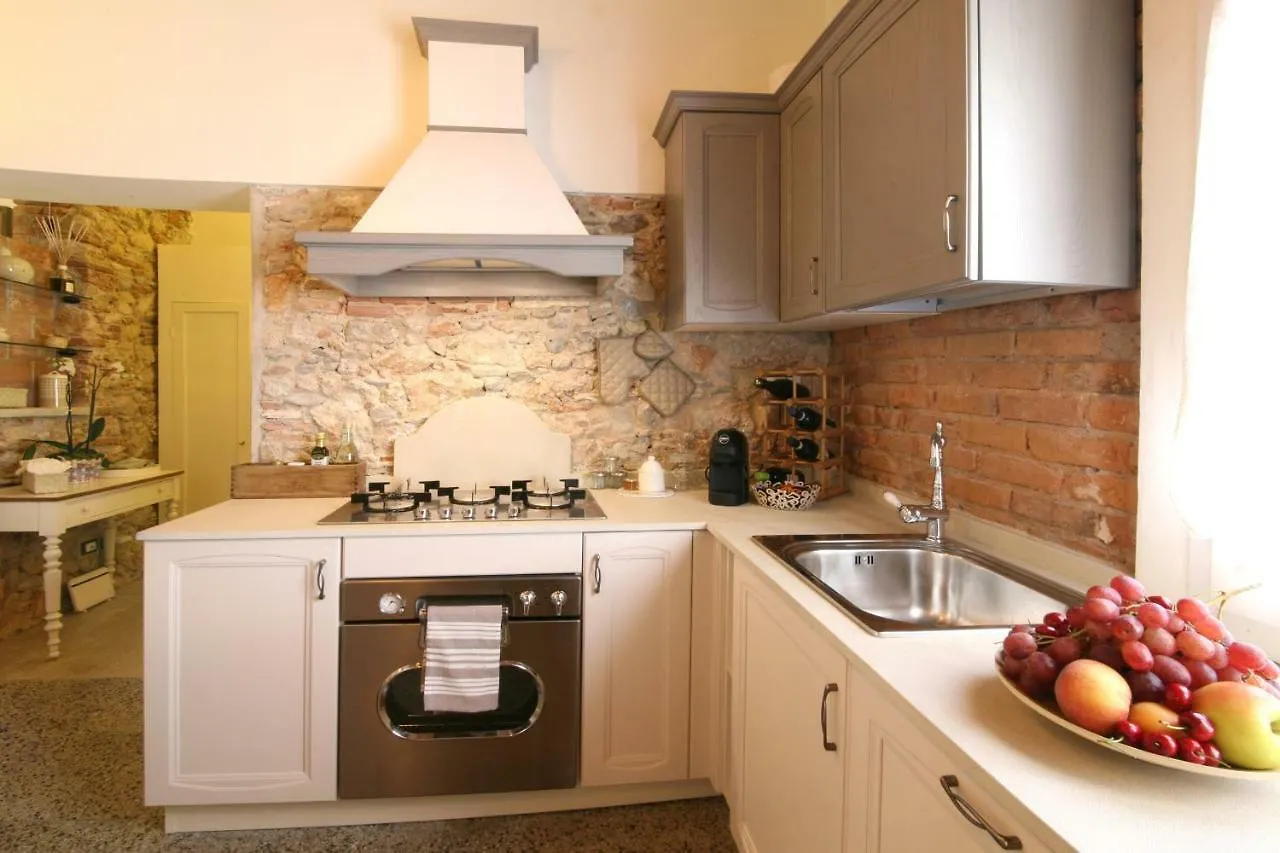 Apartment La Piccola Atene Centro Storico Pietrasanta